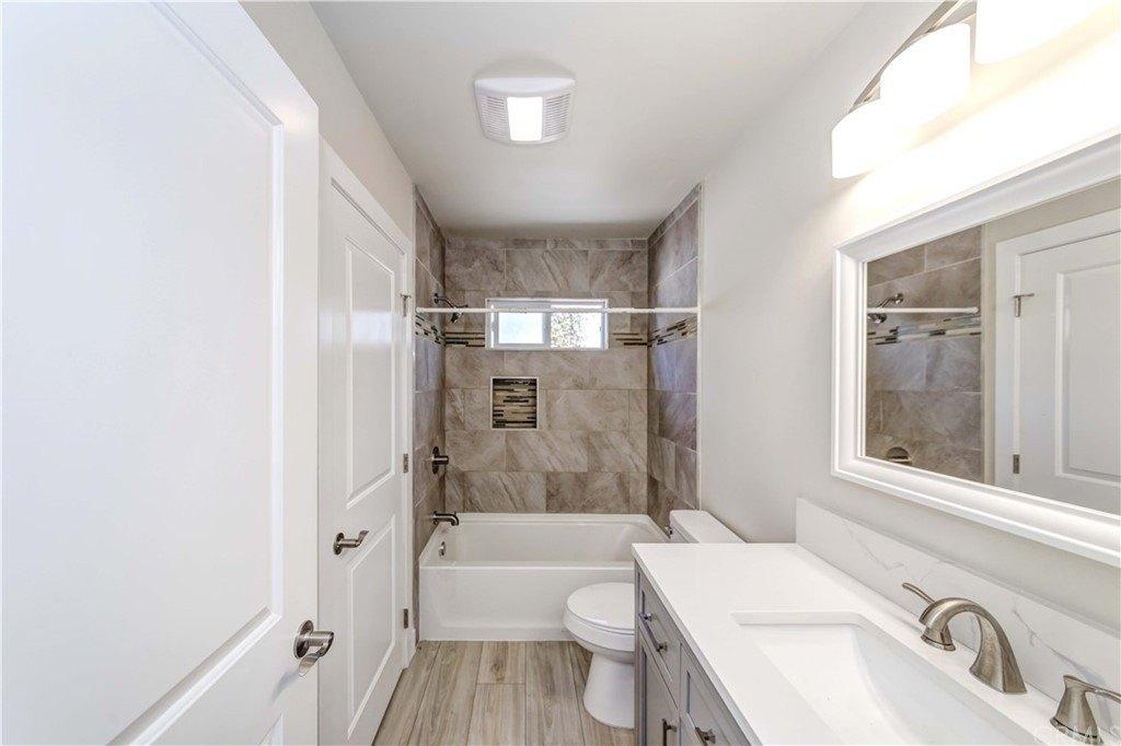 W 133rd St, Hawthorne, CA 90250