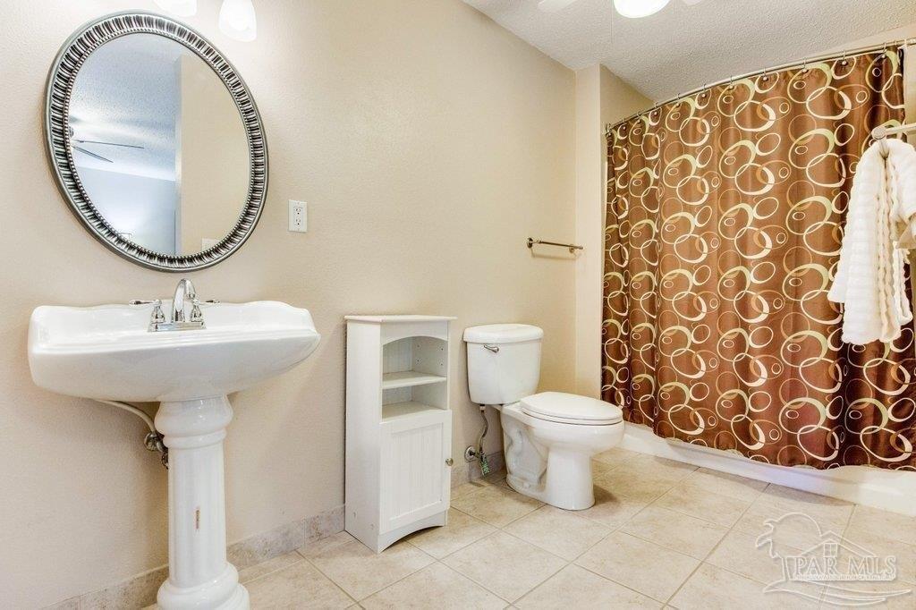N Blue Angel Pkwy, Pensacola, FL 32526