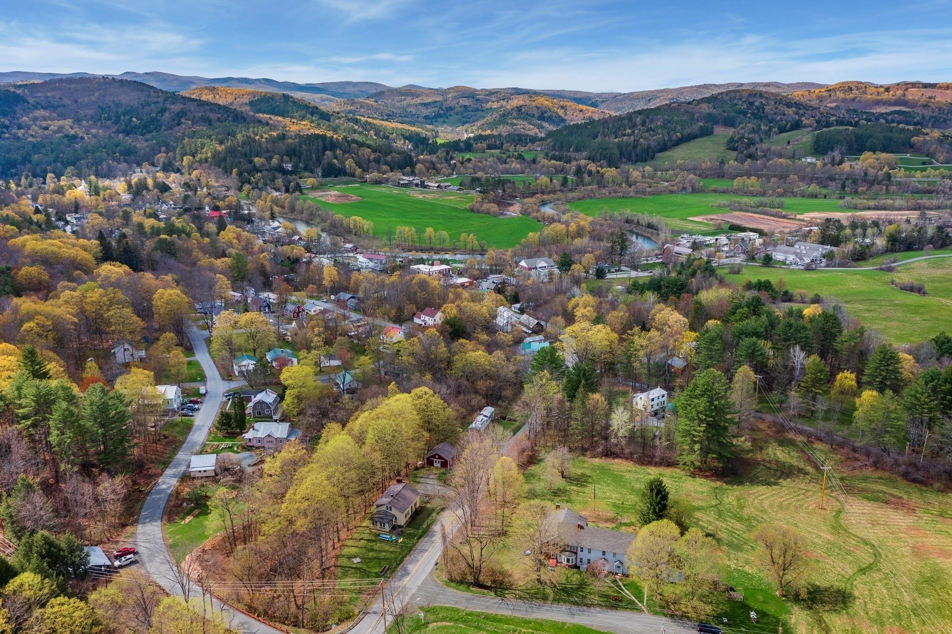 Hartland Hill Rd, Woodstock, VT 05091