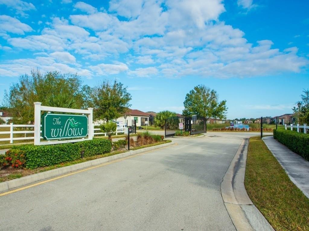 Willows Sq, Vero Beach, FL 32966