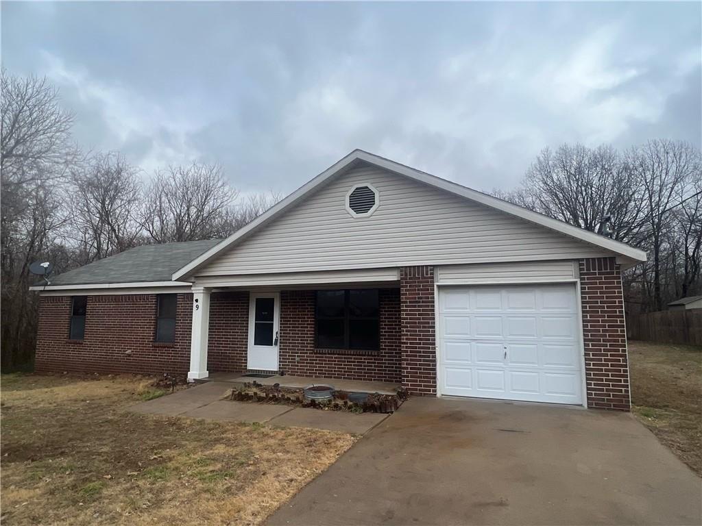 Hartlepool Dr, Bella Vista, AR 72715