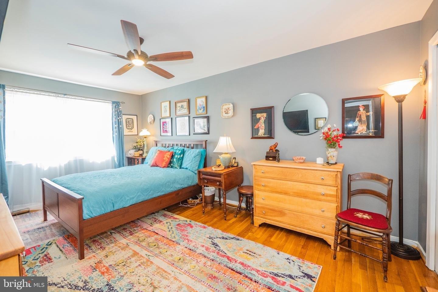 Blincoe Ct, Burke, VA 22015