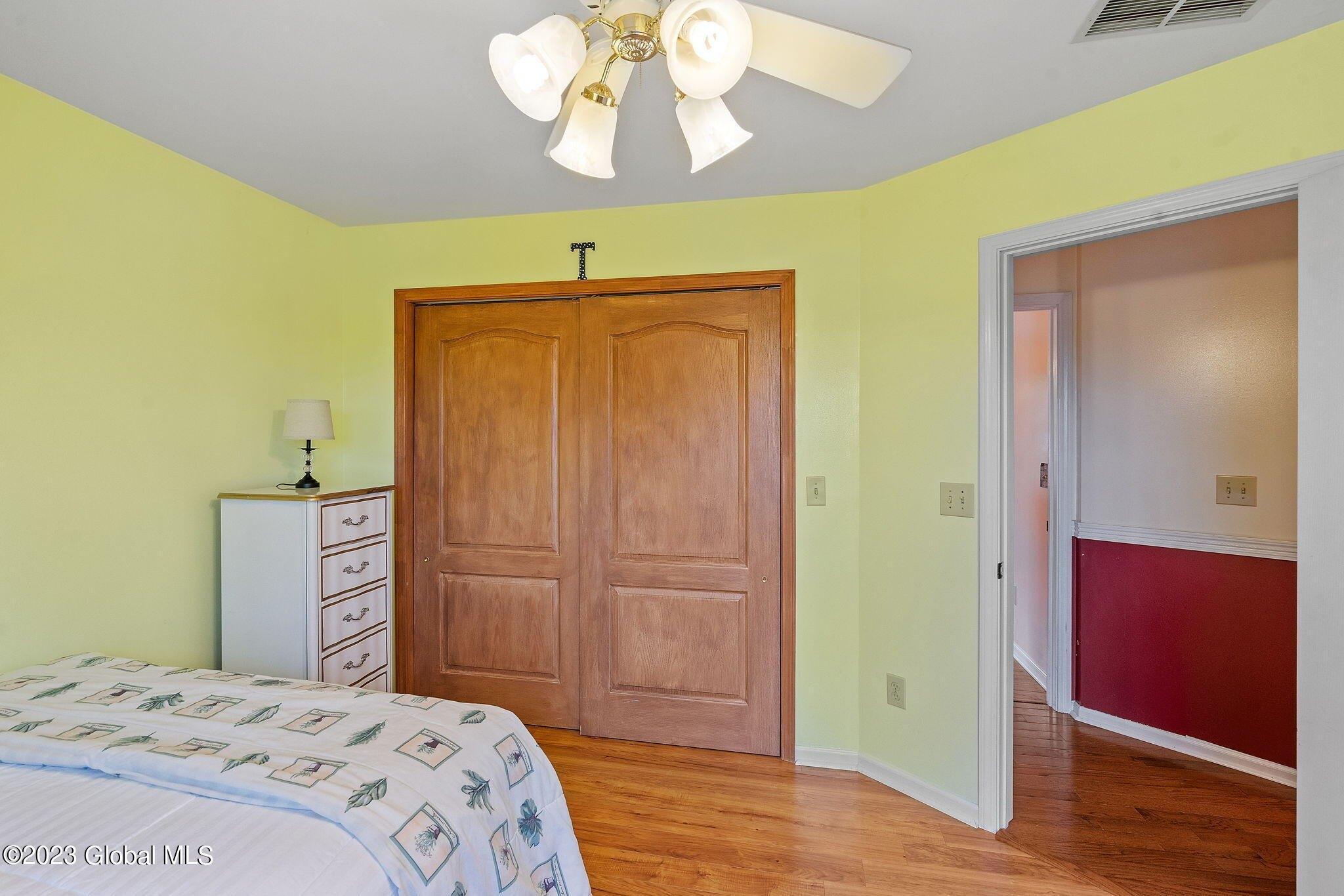 Western Ave, Ravena, NY 12143
