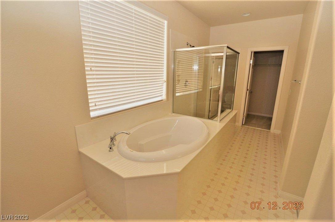 Island Course Ave, Las Vegas, NV 89148