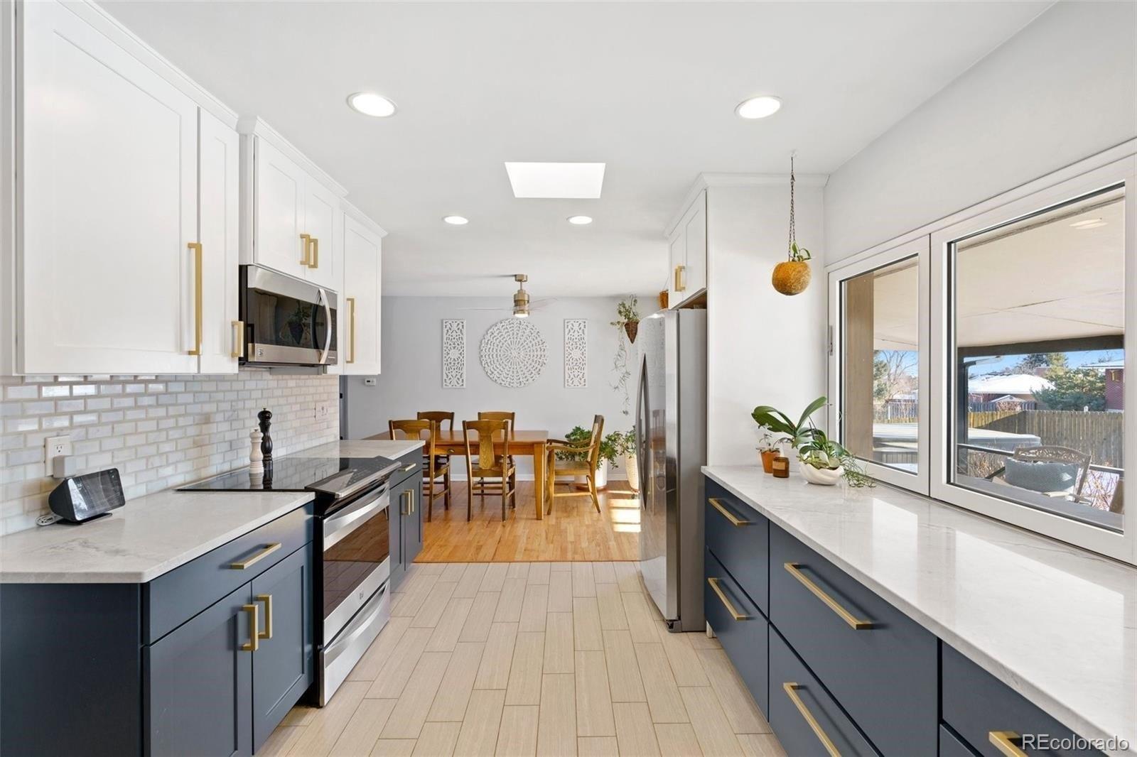 W Carolina Dr, Lakewood, CO 80228