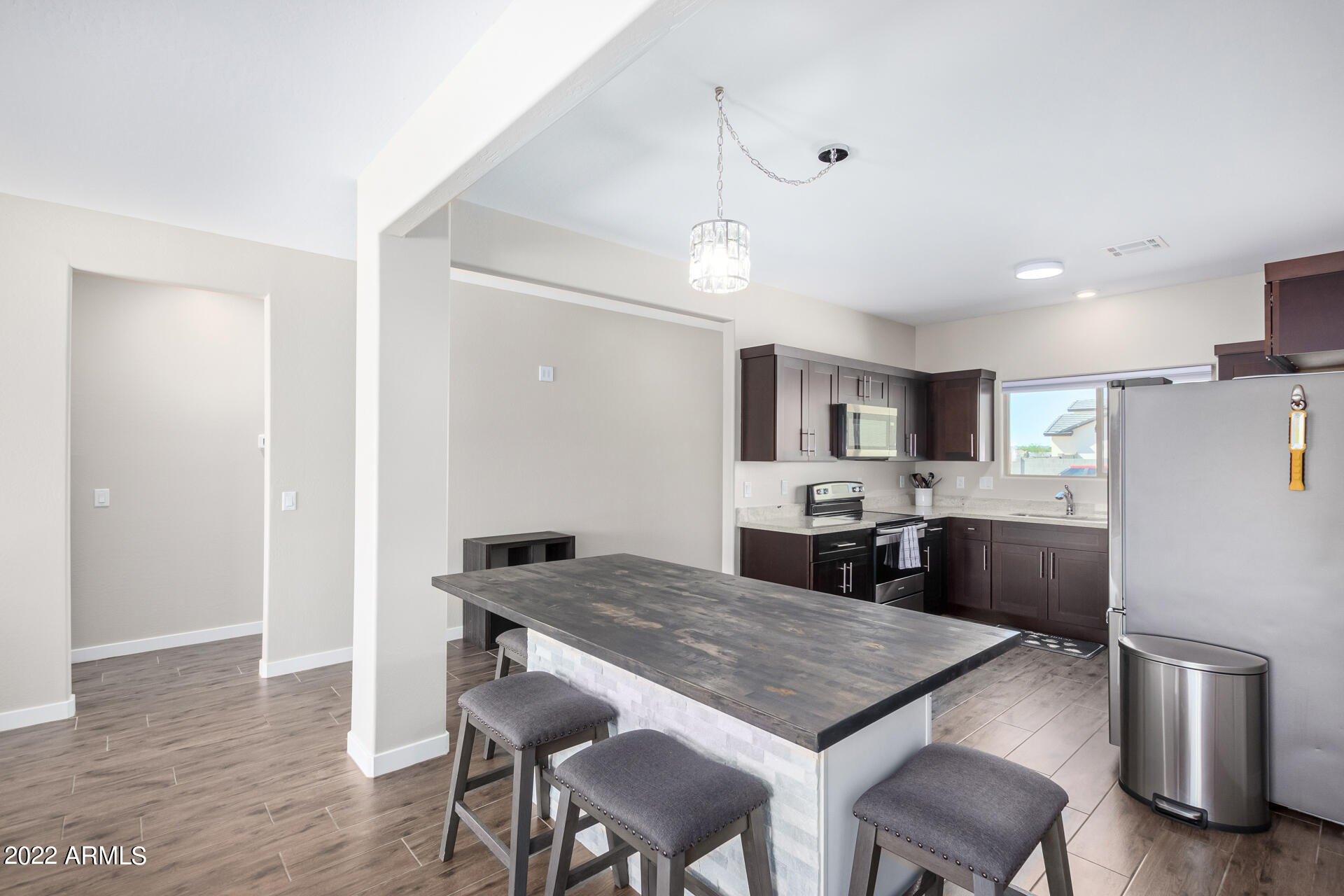 N Pava Ln, San Tan Valley, AZ 85140