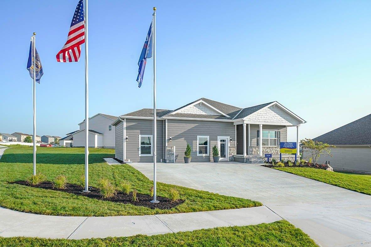 Clear Creek St, Papillion, NE 68157
