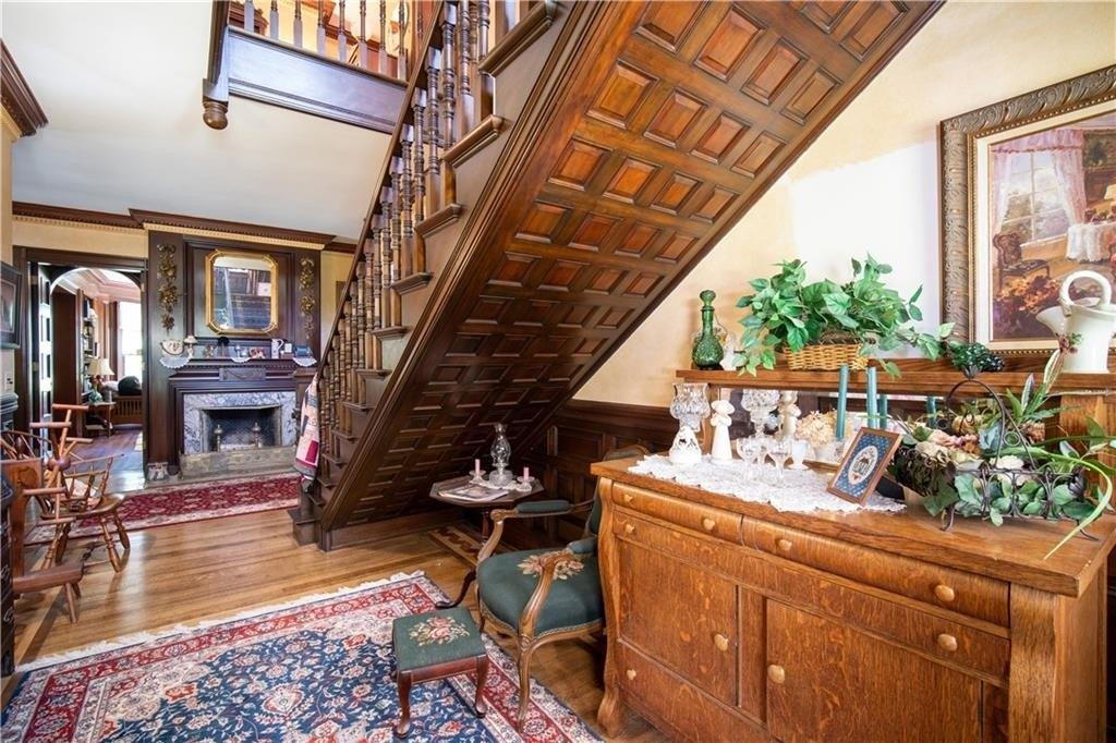 W Buffalo St, Warsaw, NY 14569