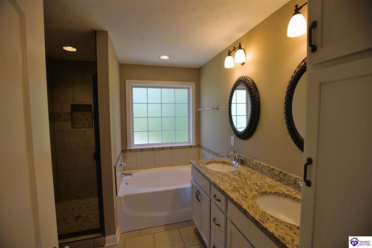 Trinity Dr, Rineyville, KY 40162