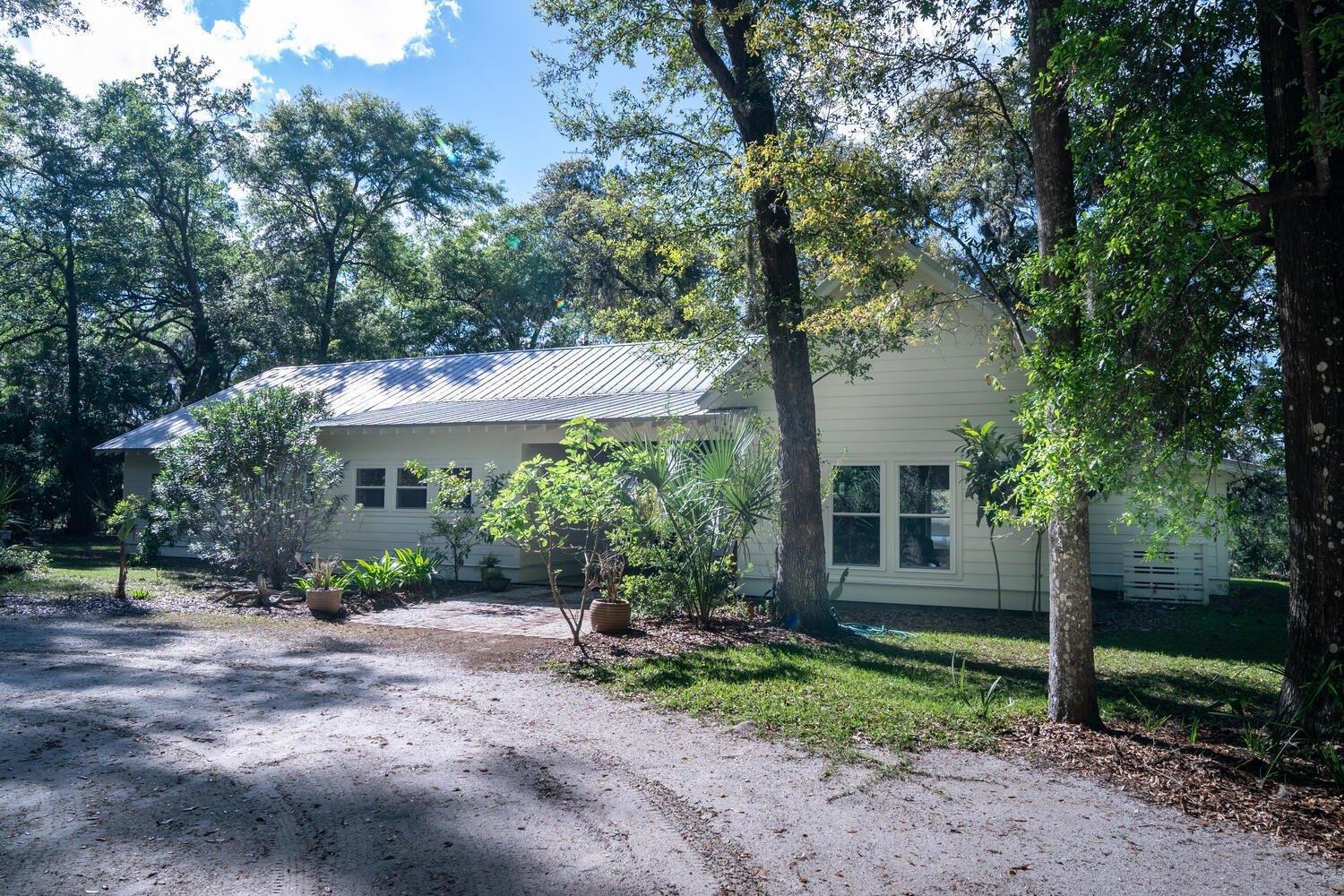 Chisolm Plantation Rd, Edisto Island, SC 29438
