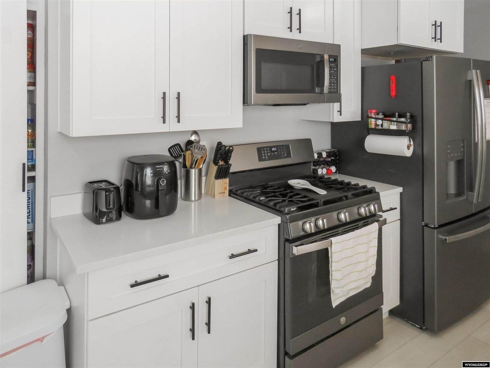 12th St, Evanston, WY 82930