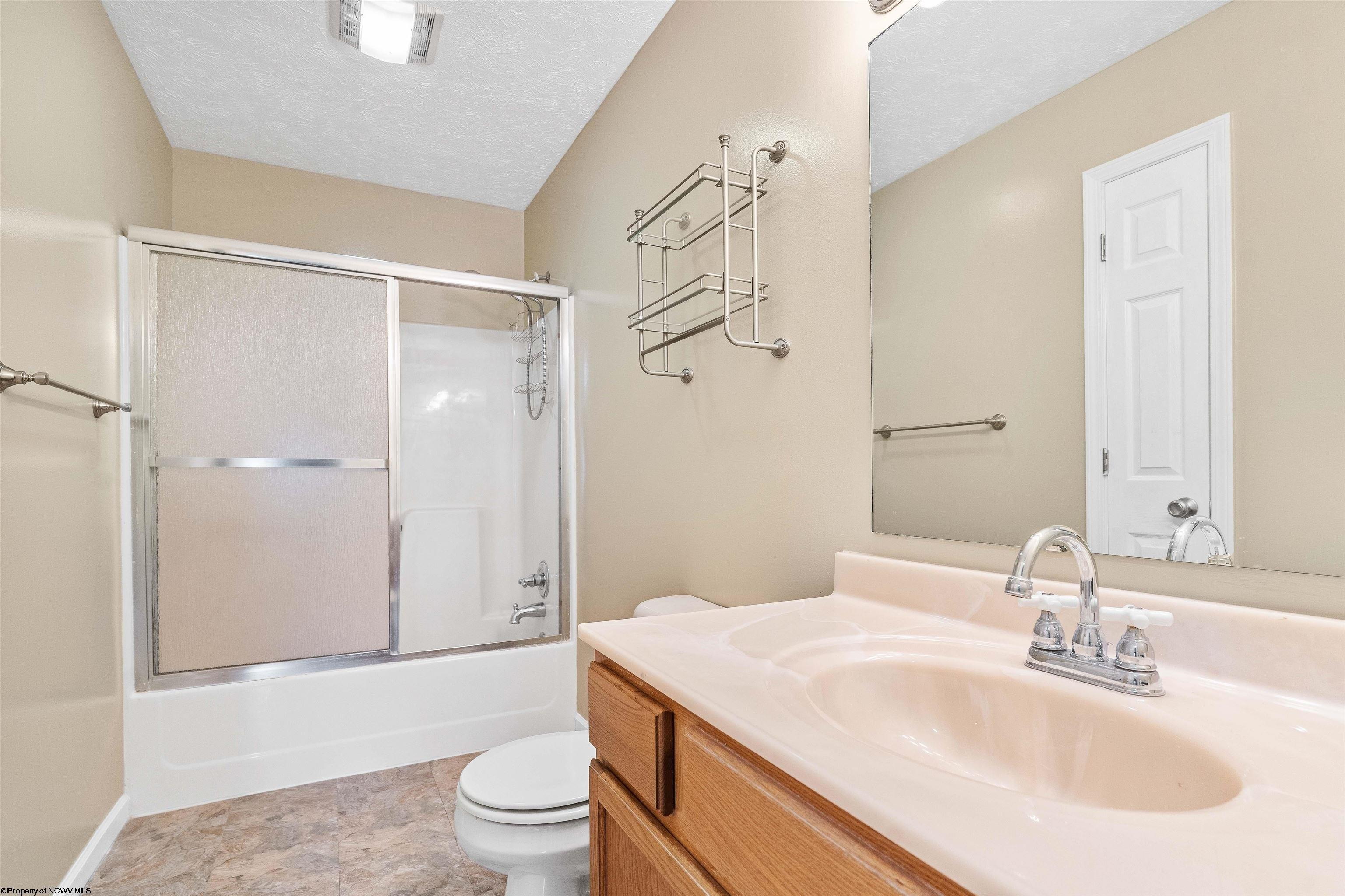 Monongalia Ave, Morgantown, WV 26505