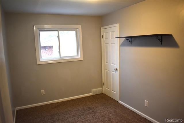 Mortenview Dr, Taylor, MI 48180