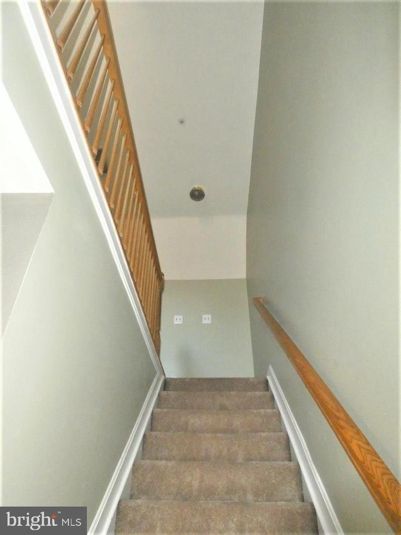 Wainwright Cir, Owings Mills, MD 21117