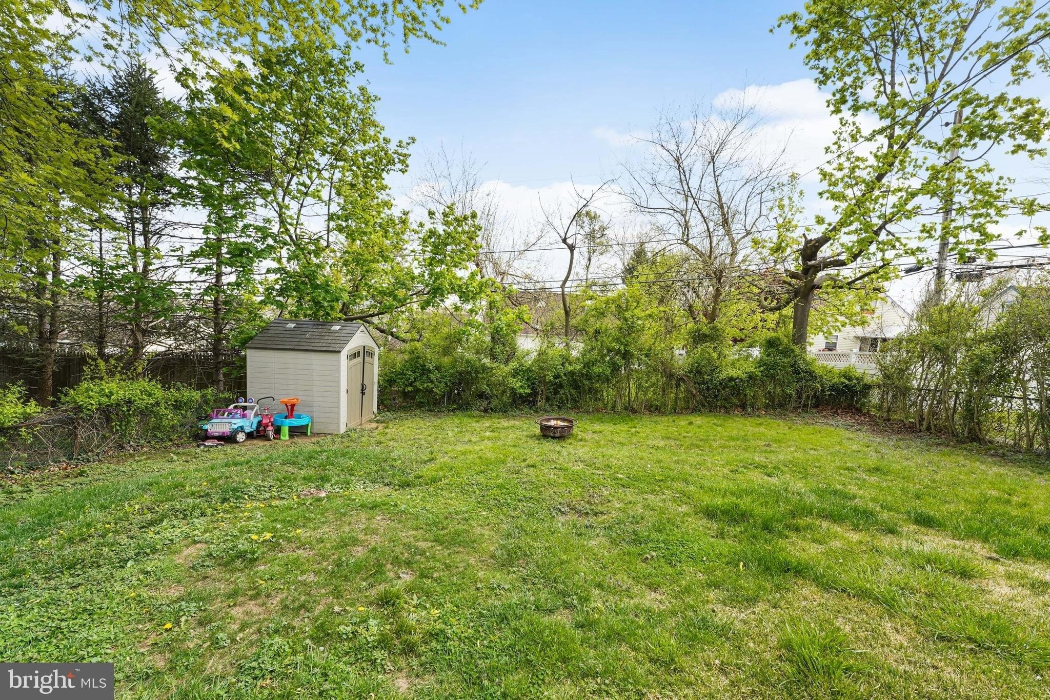 Neeld Ln, Aston, PA 19014