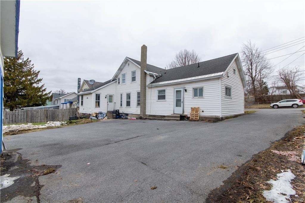 N Meadow St, Watertown, NY 13601