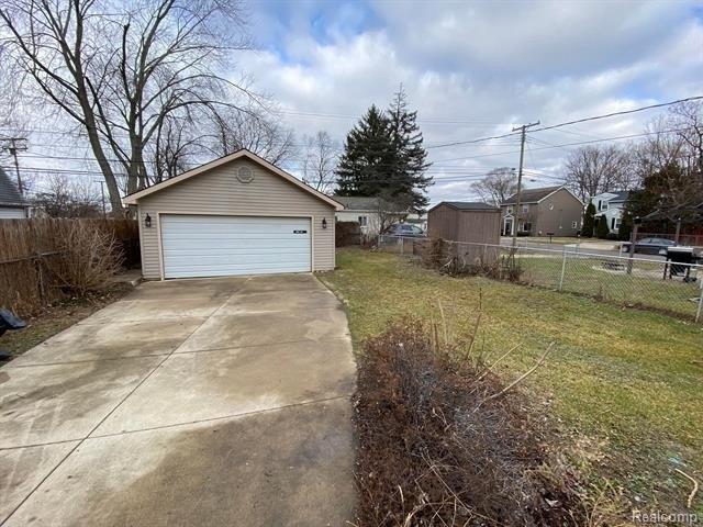 Long St, Livonia, MI 48152