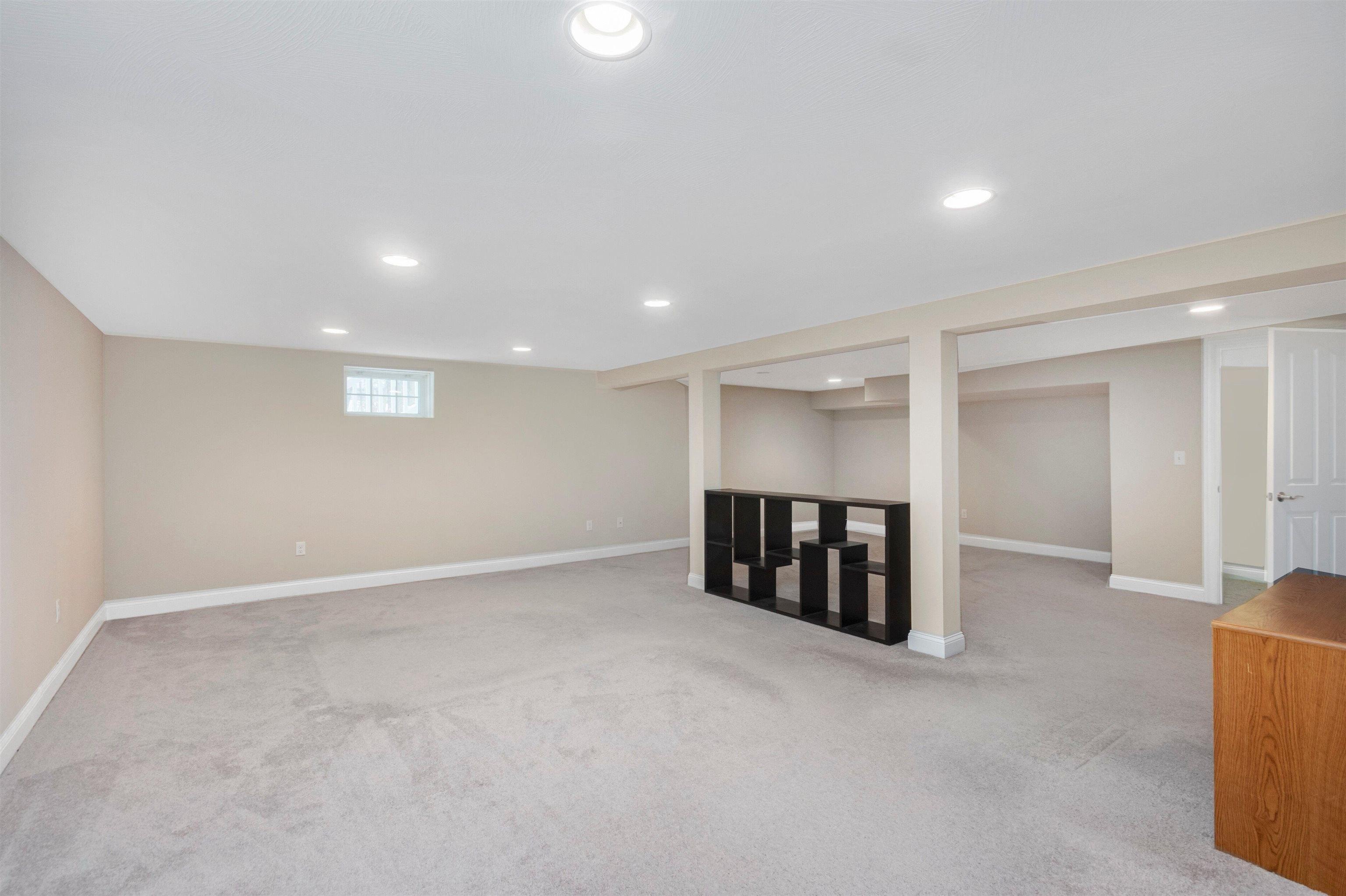 Furnival Rd, Nashua, NH 03064