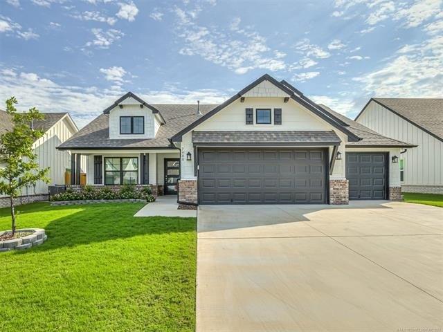 E 87th Pl N, Owasso, OK 74055