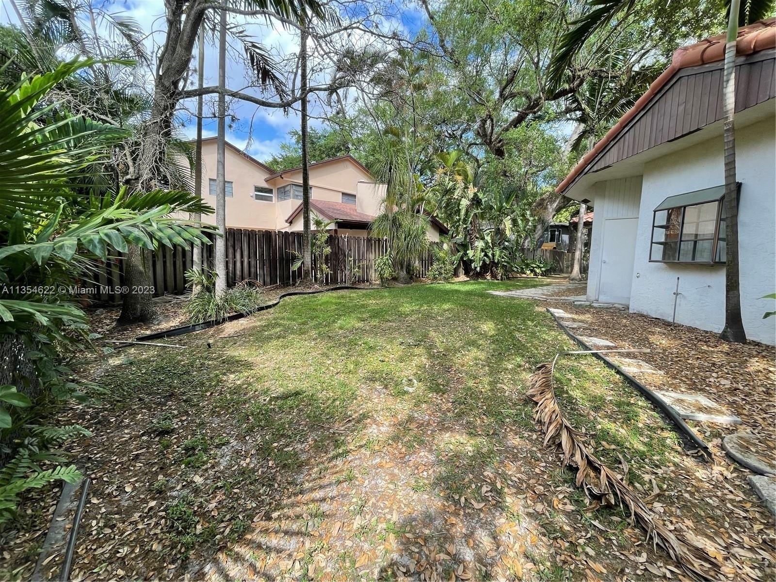 Sw 56th Ct, Fort Lauderdale, FL 33312