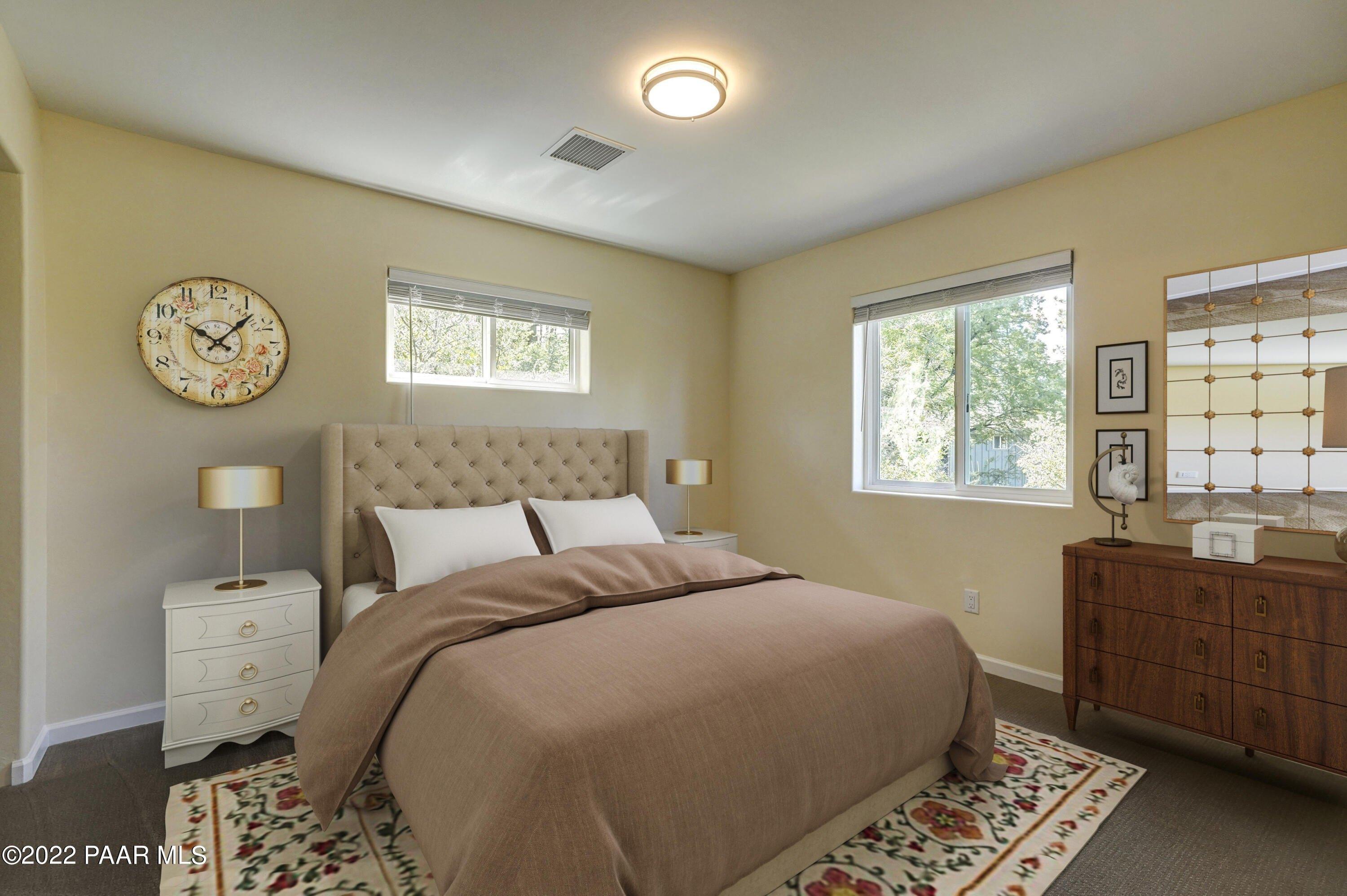 S Apache Cir, Prescott, AZ 86303