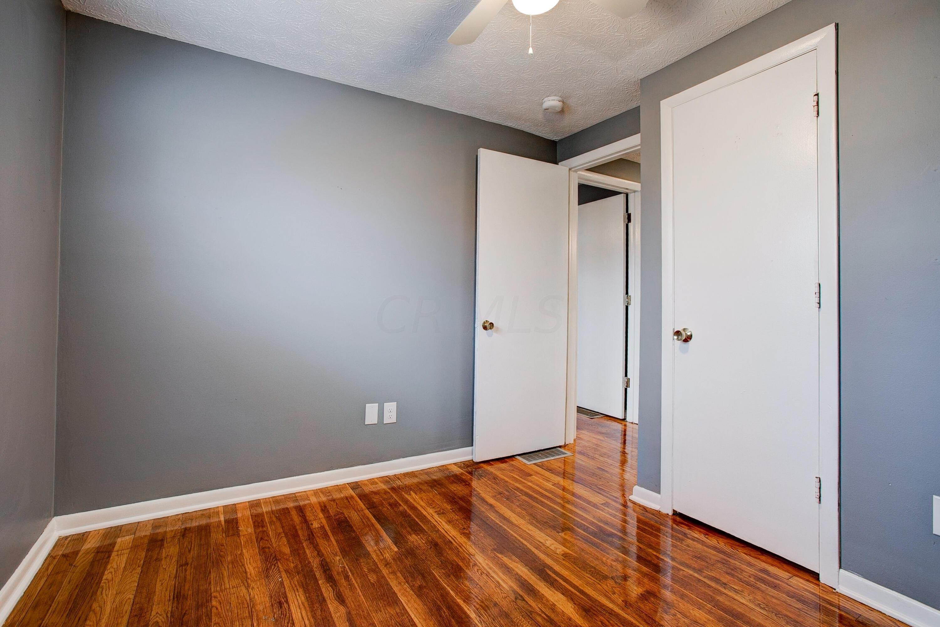 Brownfield Rd, Columbus, OH 43232