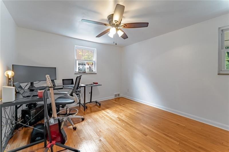 Vallevista Ave, Pittsburgh, PA 15234