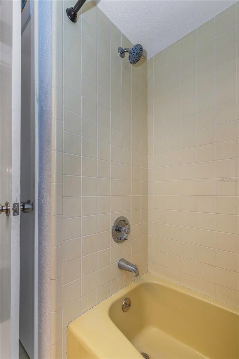 Heather Trl, Clearwater, FL 33761