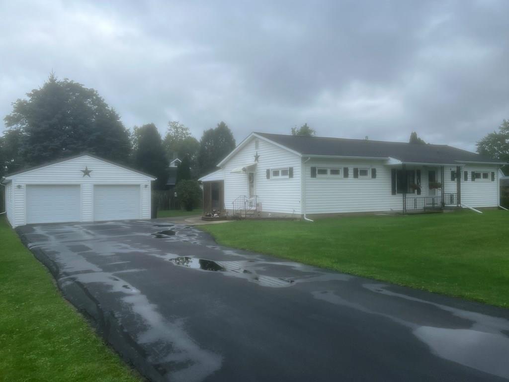 Shannon Ave, Elmira, NY 14904