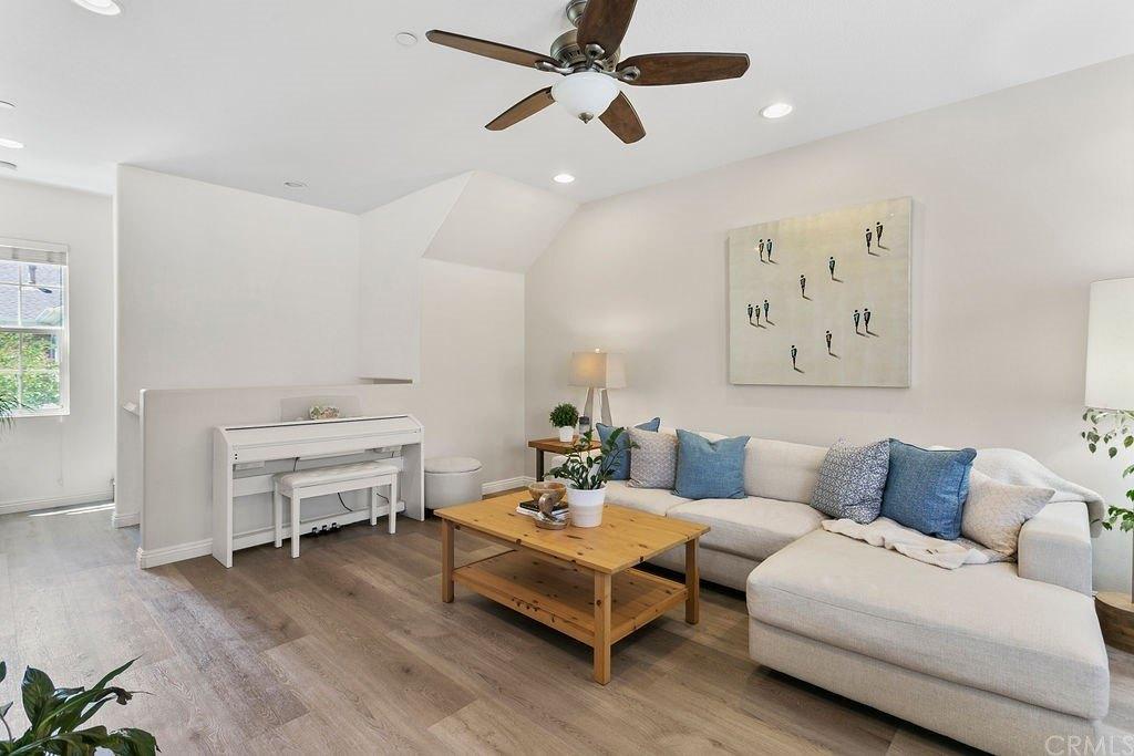Cambridge St, Tustin, CA 92782