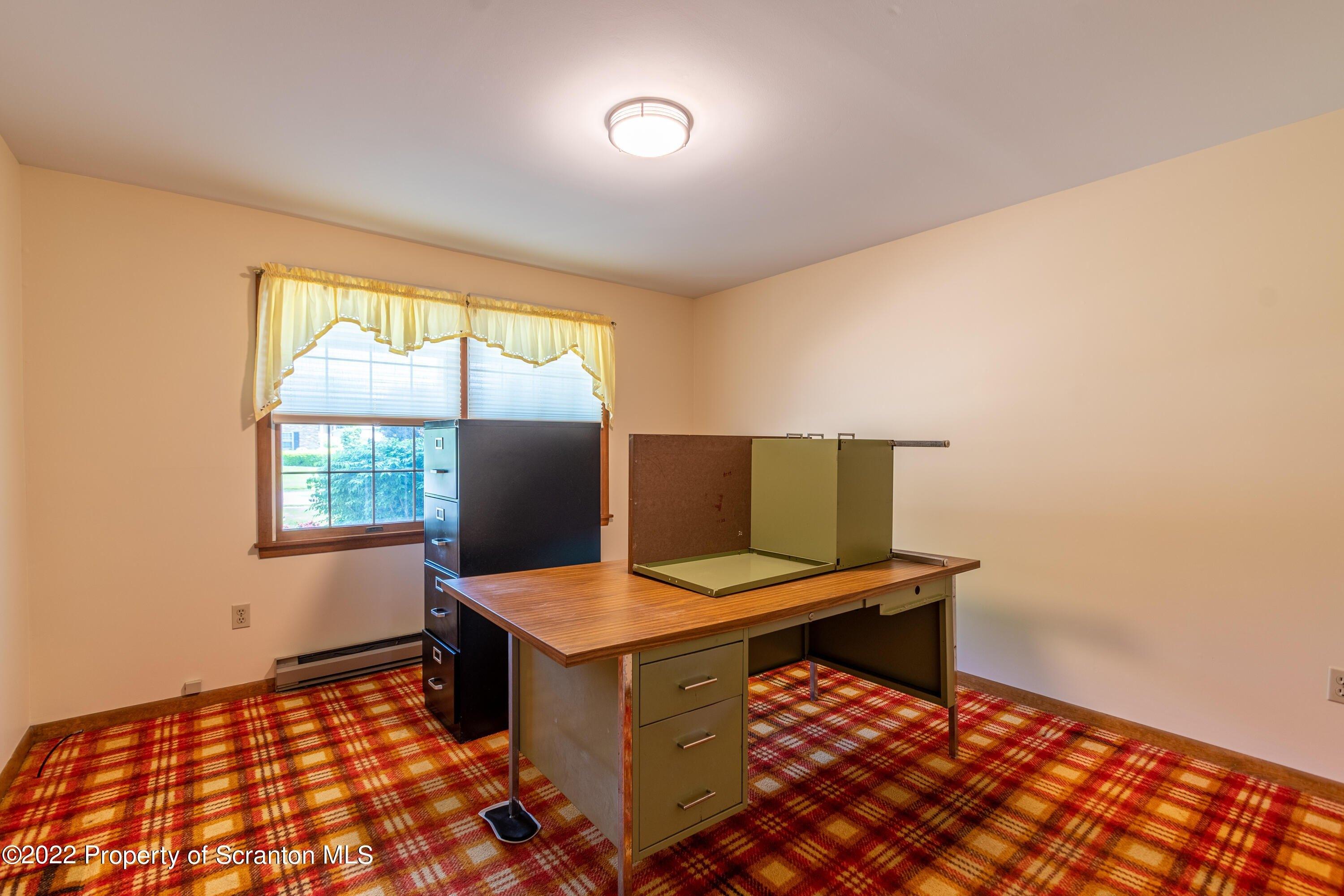Pheasant Run Rd, South Abington Township, PA 18411