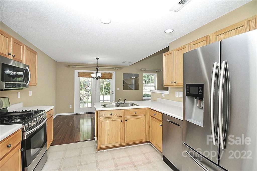 Teton Dr, Gastonia, NC 28054