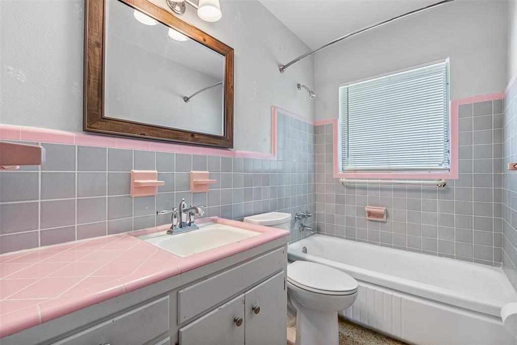 3rd St N, Saint Petersburg, FL 33702
