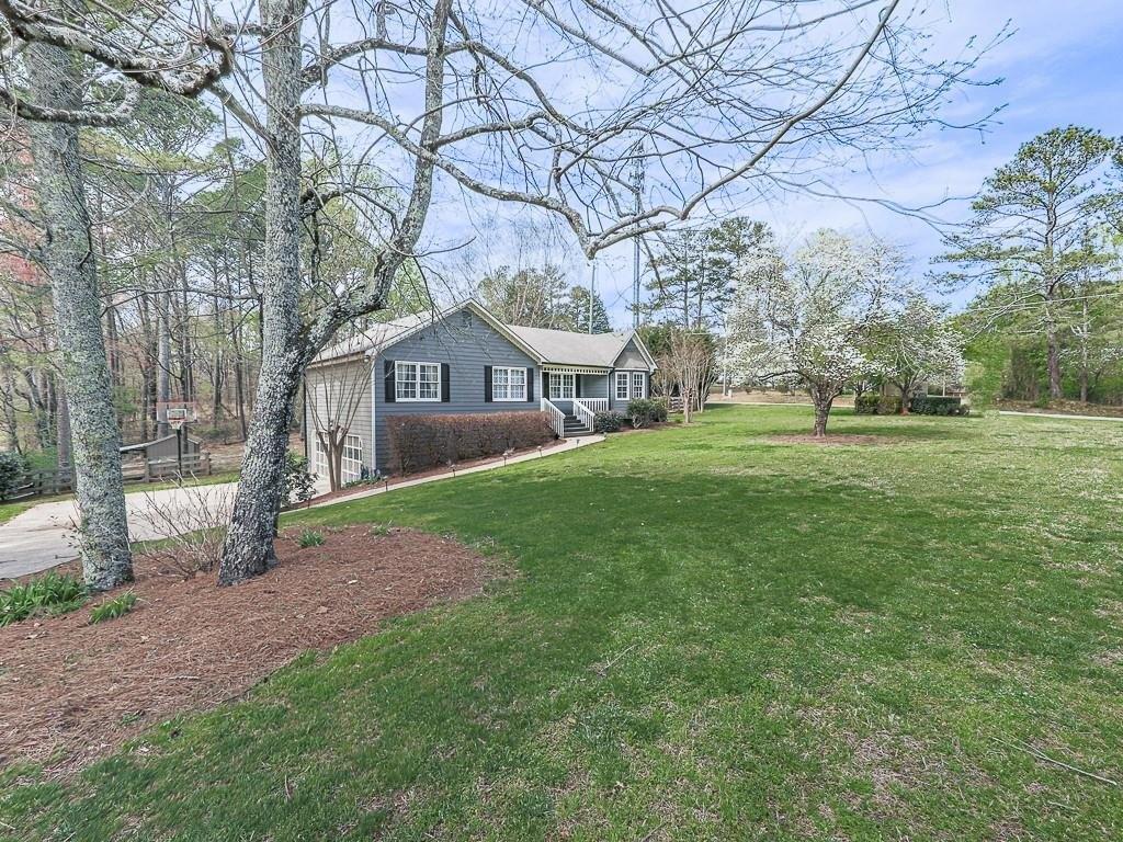 Mountain Trce, Canton, GA 30114