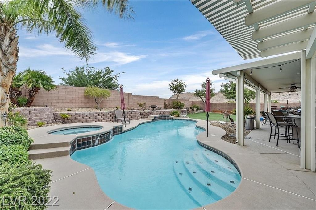 Holloway Heights Ave, Las Vegas, NV 89129