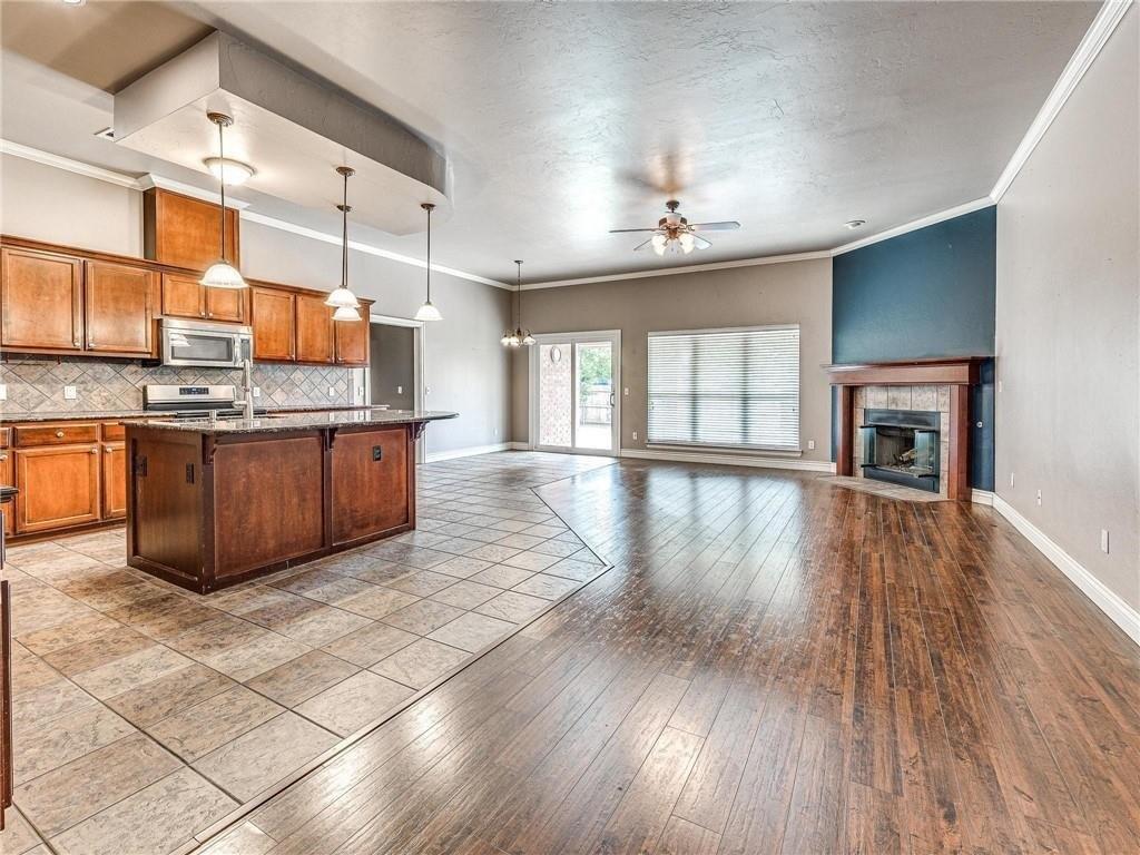 Bravado Pl, Edmond, OK 73013