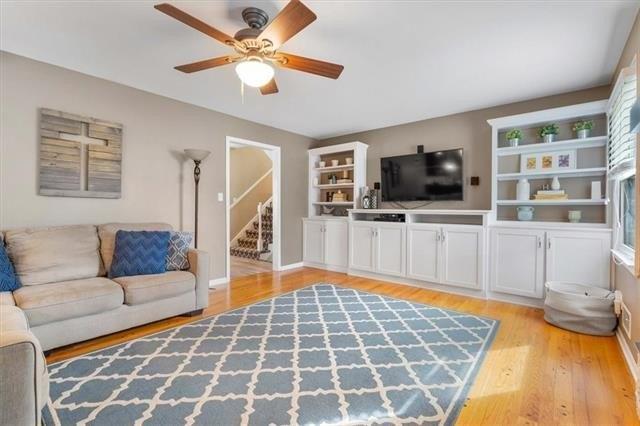 W 96th St, Overland Park, KS 66207