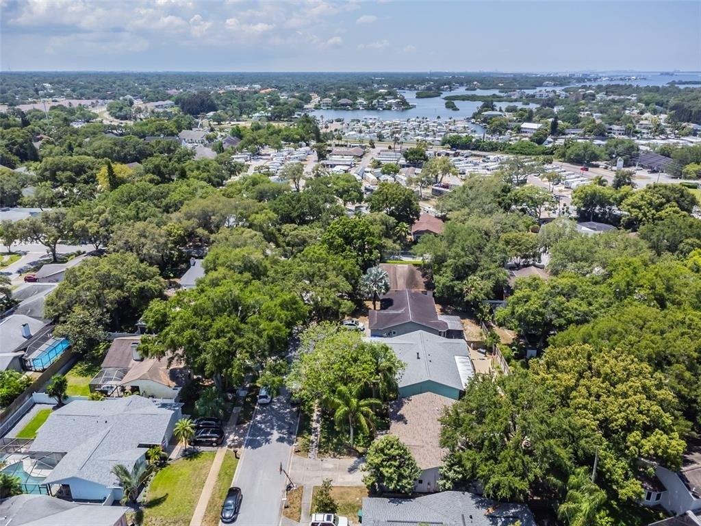 Gulfbreeze Cir, Palm Harbor, FL 34683