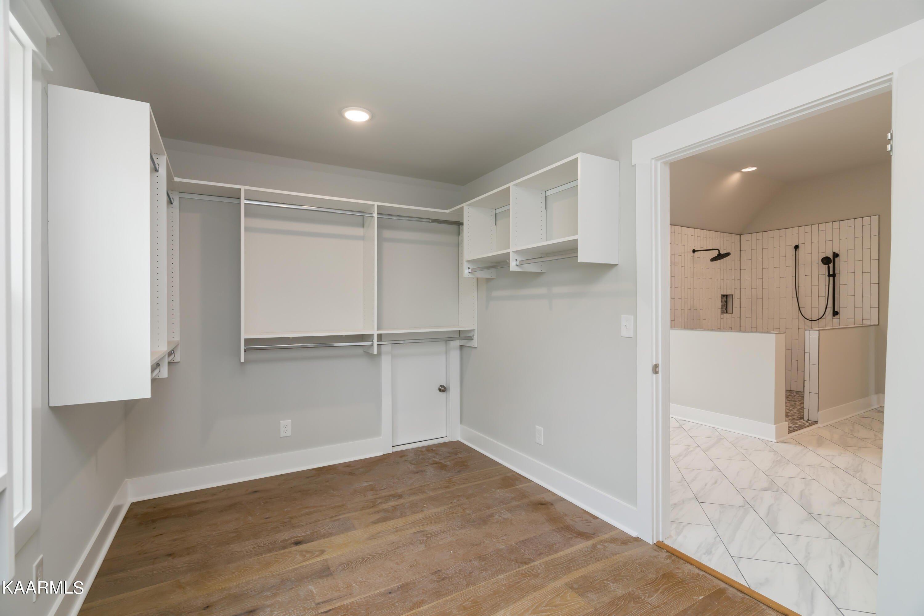 Perch Dr, Knoxville, TN 37922