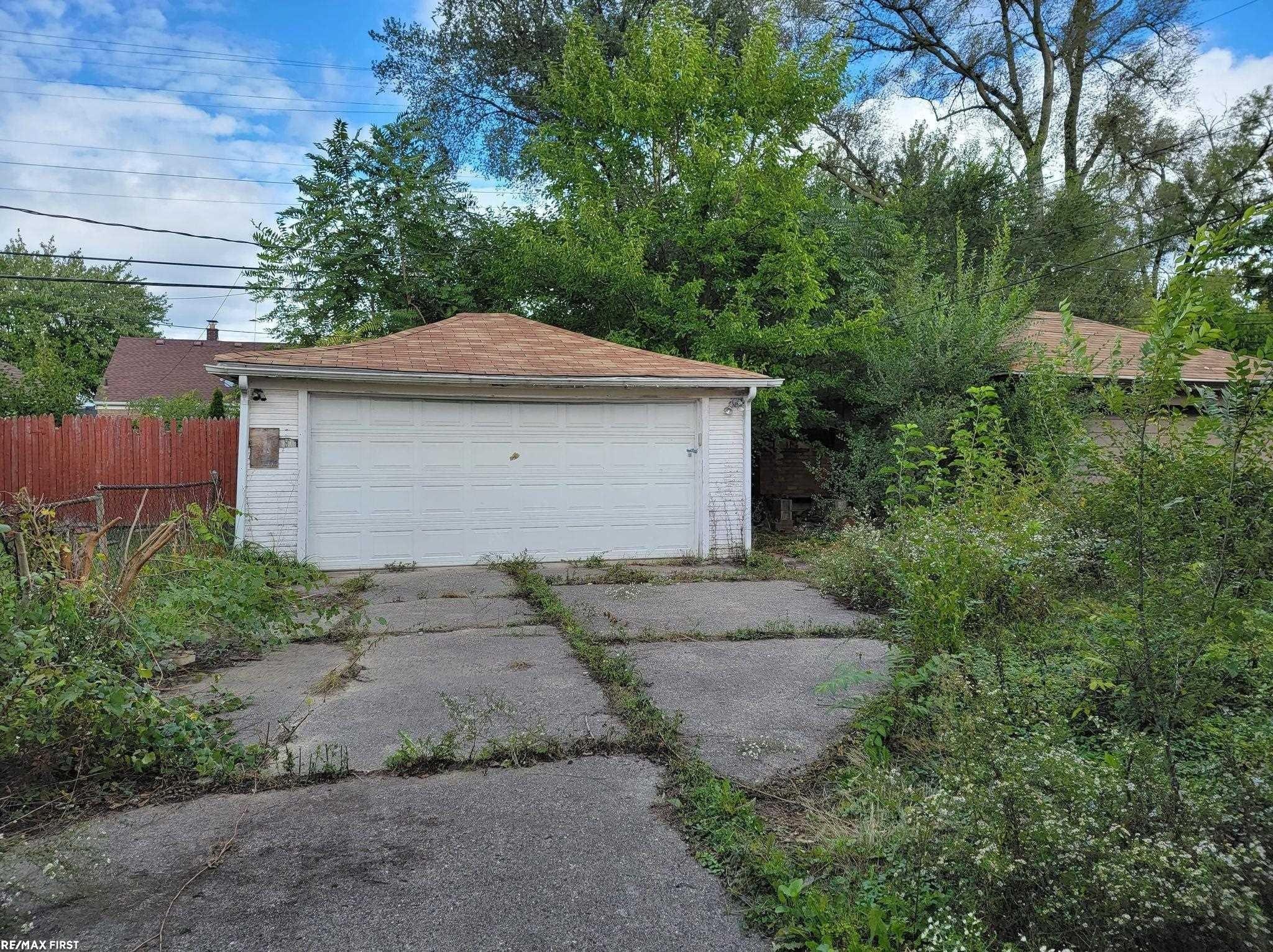 Kendall St, Detroit, MI 48238