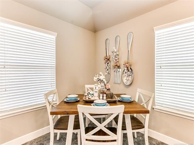 W Albuquerque St, Broken Arrow, OK 74011