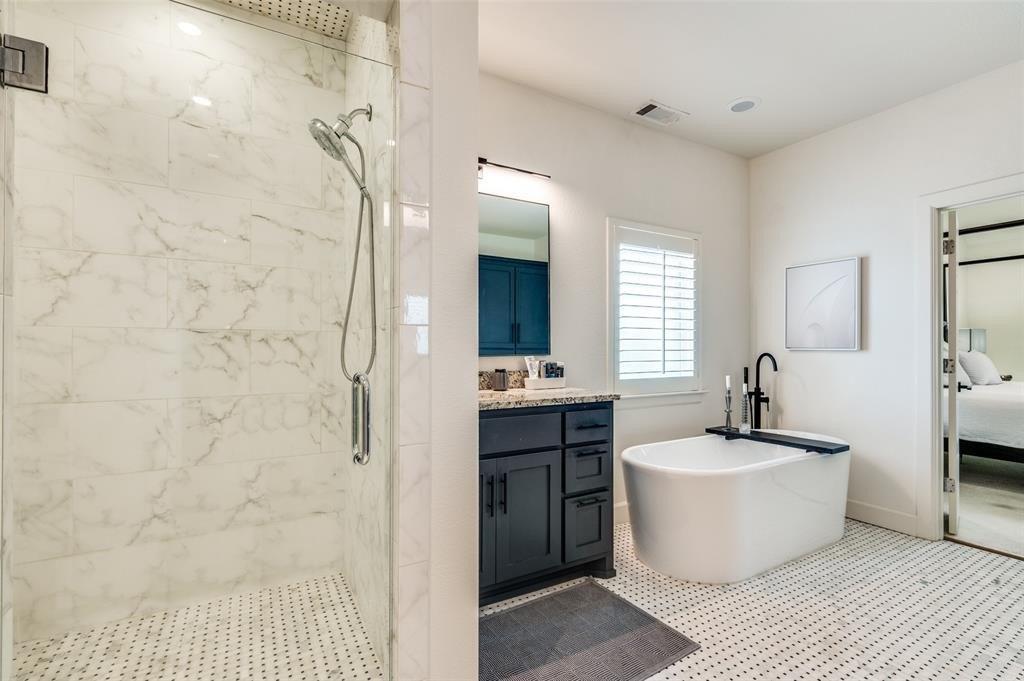 Pershing Ave, Fort Worth, TX 76107
