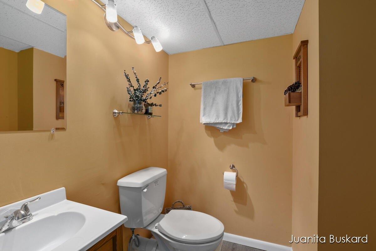 Sprinkle Rd, Vicksburg, MI 49097