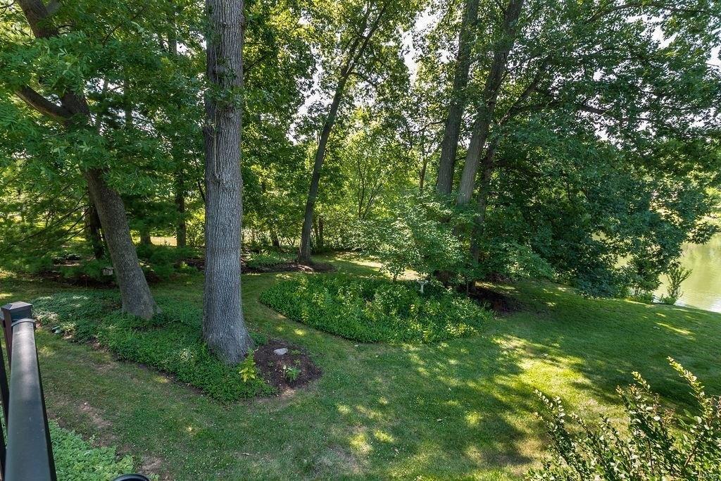 Montsouris Dr, Saint Louis, MO 63141
