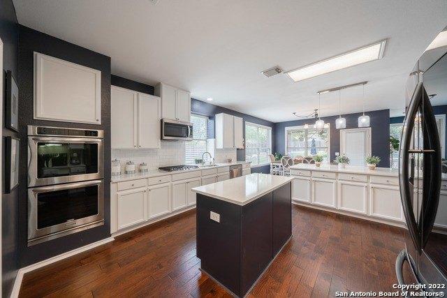 Laguna Vista Dr, San Antonio, TX 78216