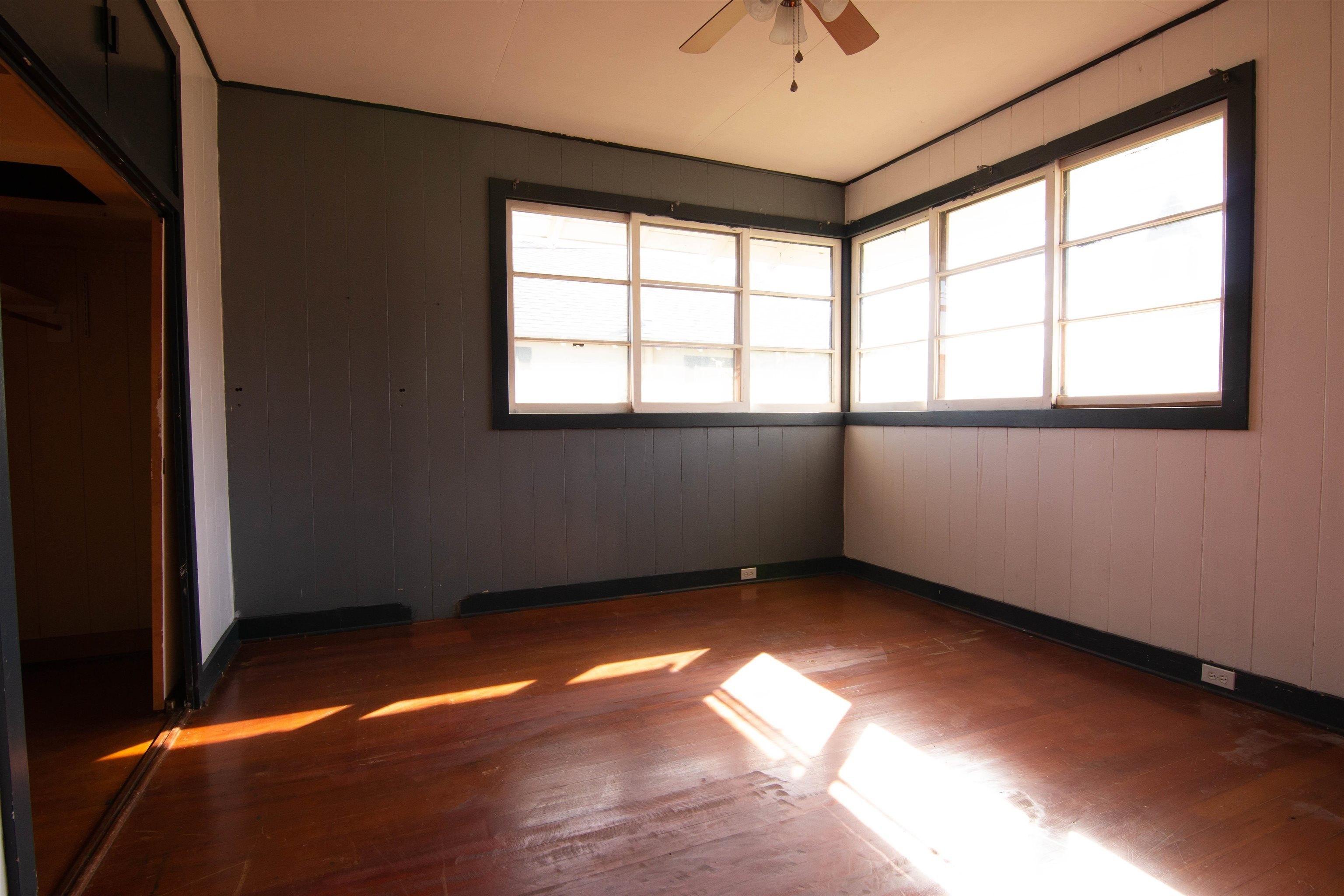 W Vineyard St, Wailuku, HI 96793