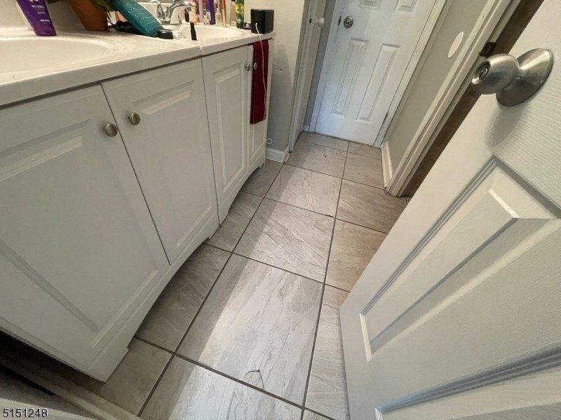 Roxburn Pl, Willingboro, NJ 08046