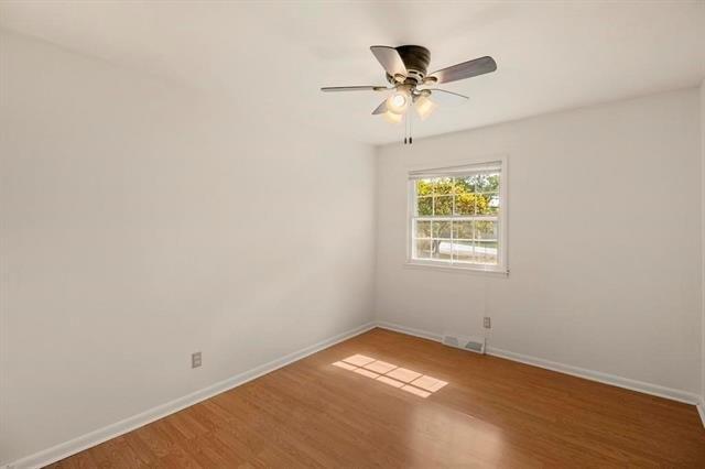 E Red Bridge Rd, Kansas City, MO 64137