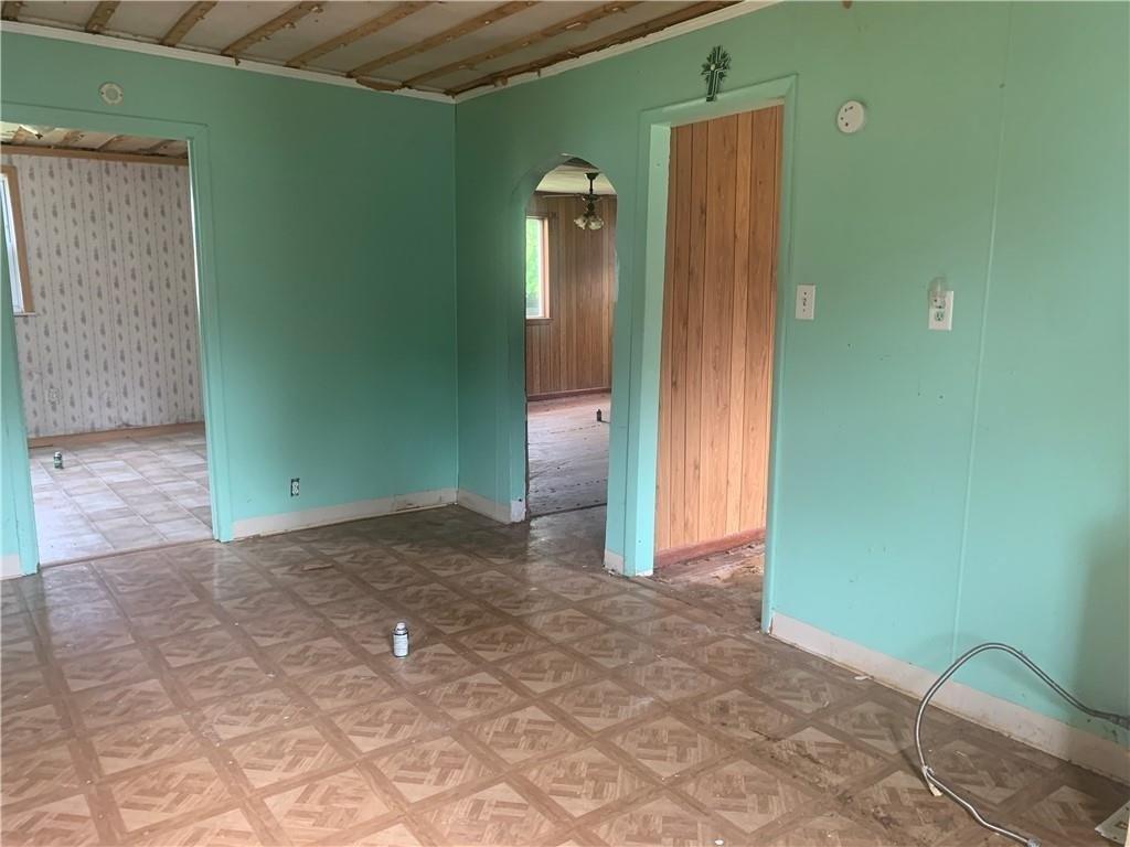Eddy St, Meadville, PA 16335