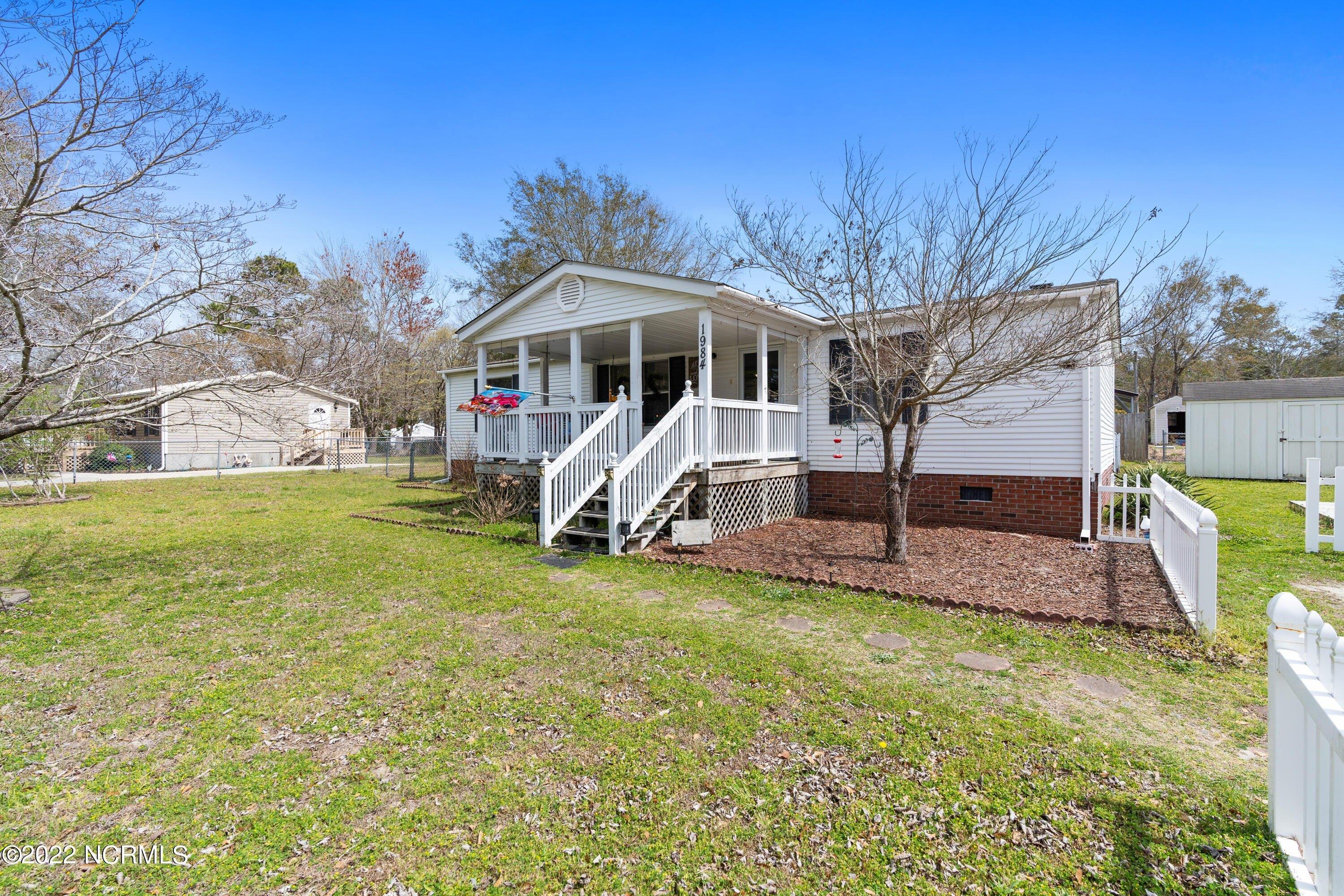 River St Sw, Supply, NC 28462